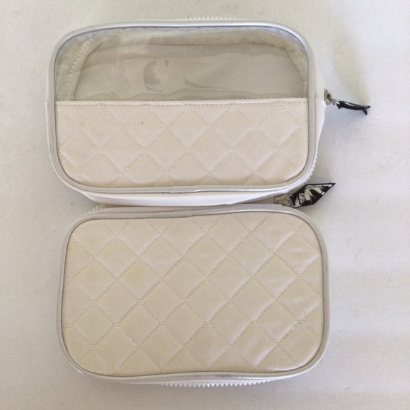 TRISH MCEVOY QUILTED WHITE MAKEUP BAG - Picture 7 of 13